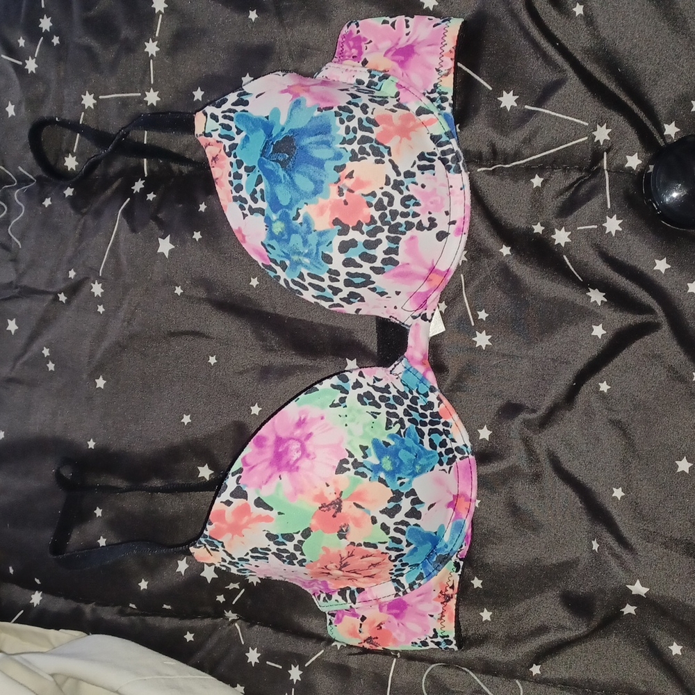VS bra